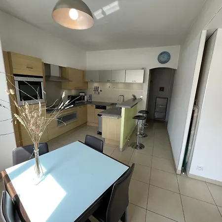 Le Peyron Lumineux Et Air Conditionne Apartment Saint-Raphael (Var)